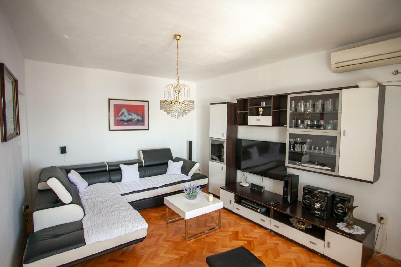 Ap Marijana Apartment *